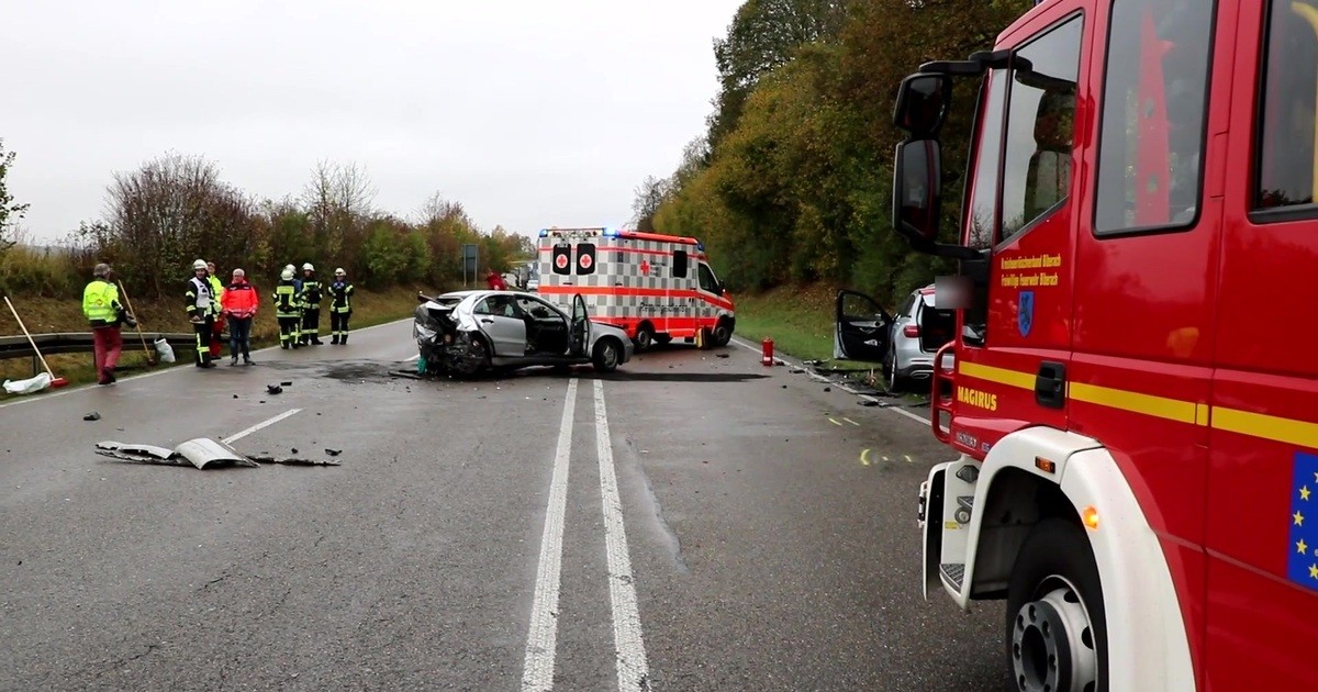 Schwerer Unfall auf B30 Regio TV