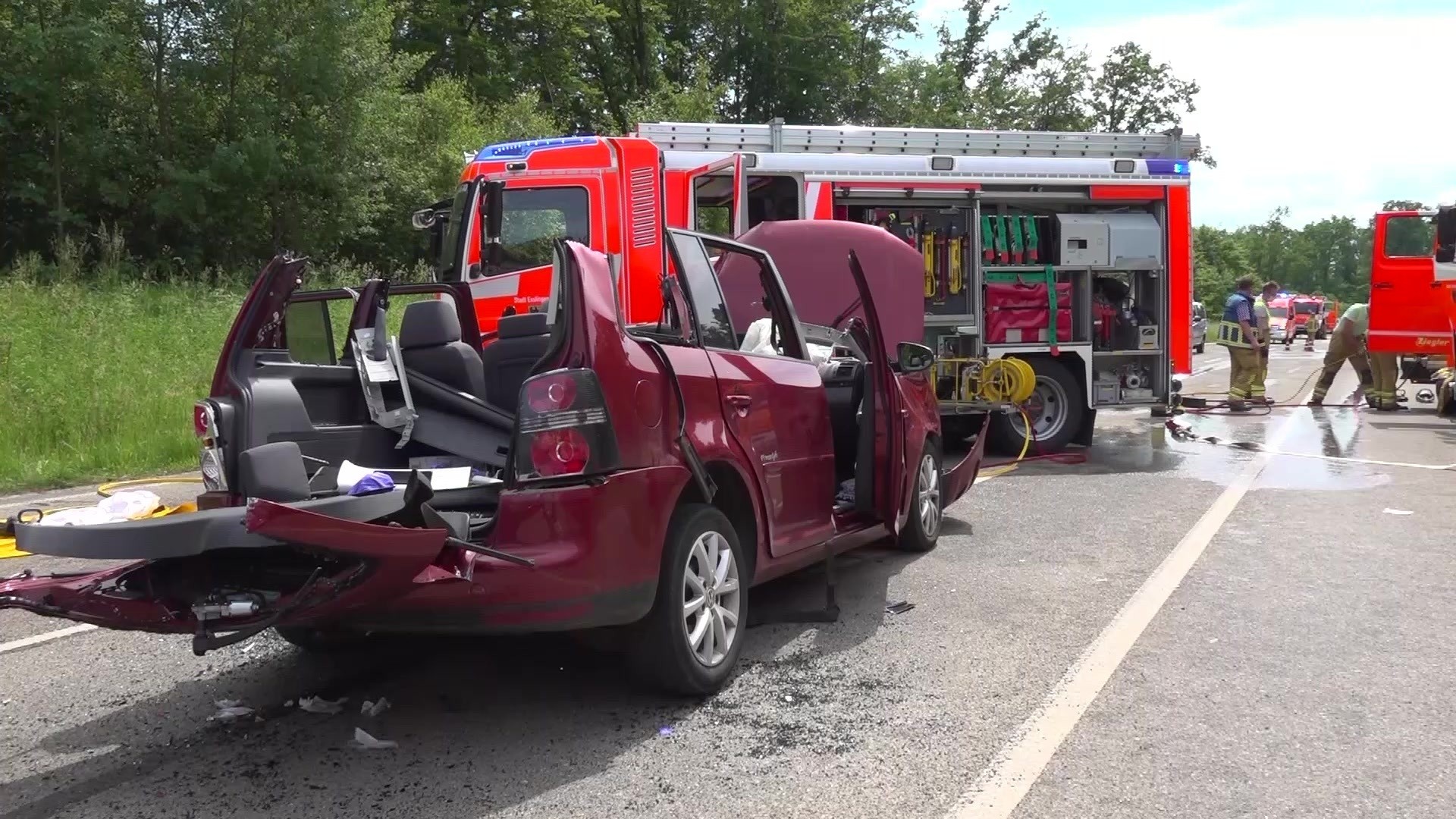 Autofahrer Stirbt Nach Kollision Mit Linienbus Regio Tv